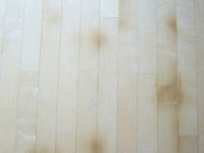 中古物件の床シミ補修