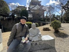 休日どうする...家で休もう。いや 岡崎城へ行こう！