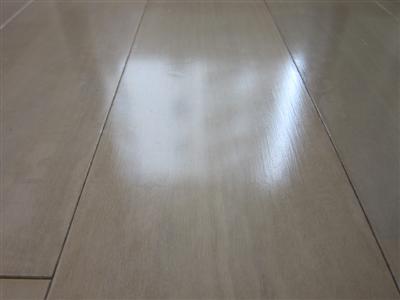 フローリングのへこみ補修