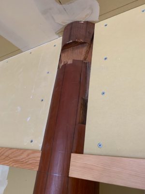 床柱の切り欠き跡補修